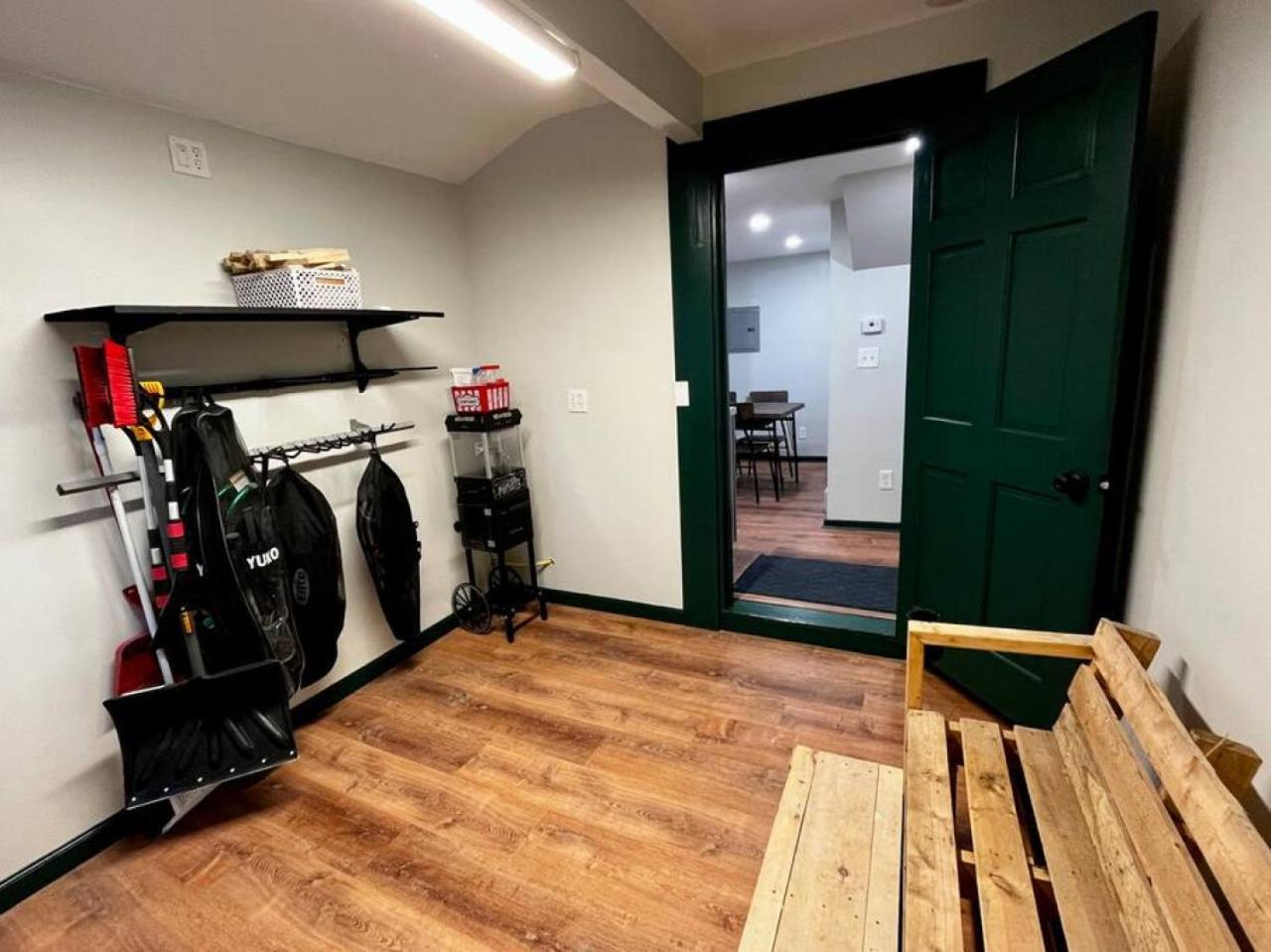 2 Bed Berkshire Getaway Minutes To Jiminy Peak Ski Hancock Εξωτερικό φωτογραφία